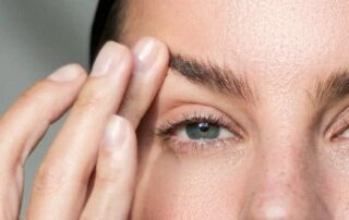 راهکارهای تقویت ابرو پس از کاشت