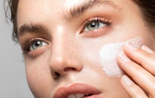 بهترین کرم ضد آفتاب و ضد چروک