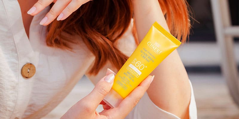 کرم ضدآفتاب سینره spf60 بدون رنگ