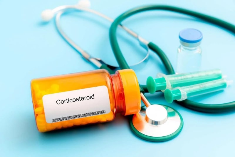 استفاده از کورتیکواستروئیدها (Corticosteroids)