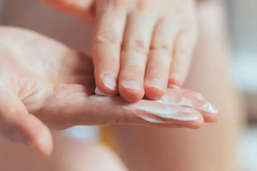 روتین مراقبت از پوست دست