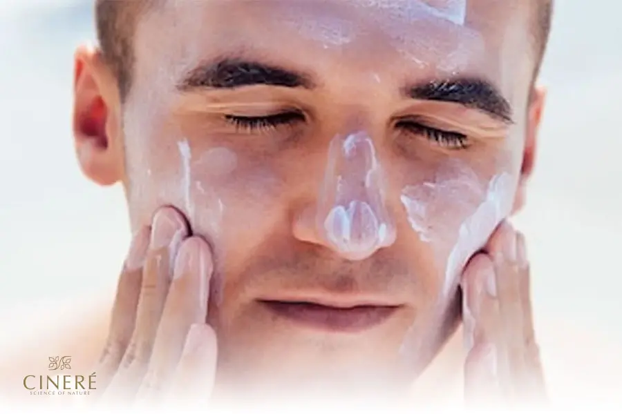 ضدآفتاب‌های مخصوص آقایان با توجه به ویژگی‌های پوست آنان تولید می‌شود.